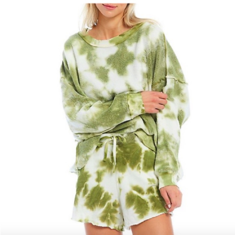 Free People | 2 piece top and bottom lounge set green